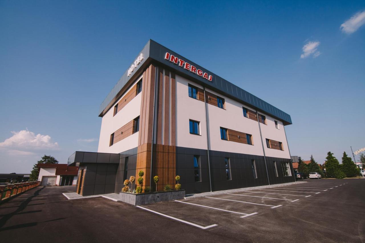 Hotel Intergaj Bijeljina Luaran gambar