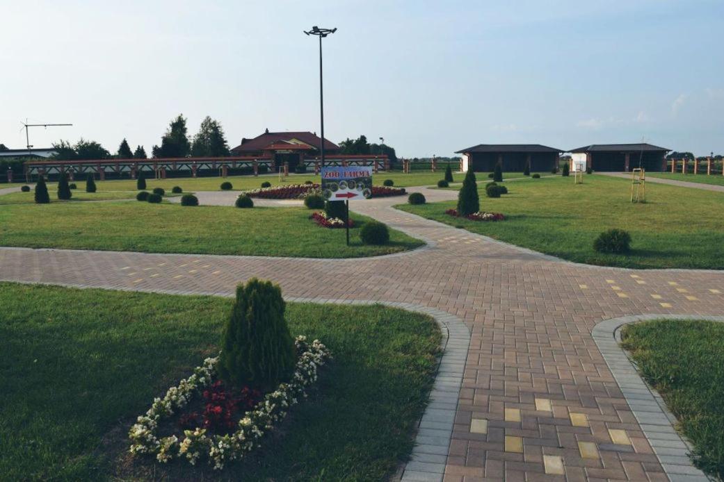 Hotel Intergaj Bijeljina Luaran gambar