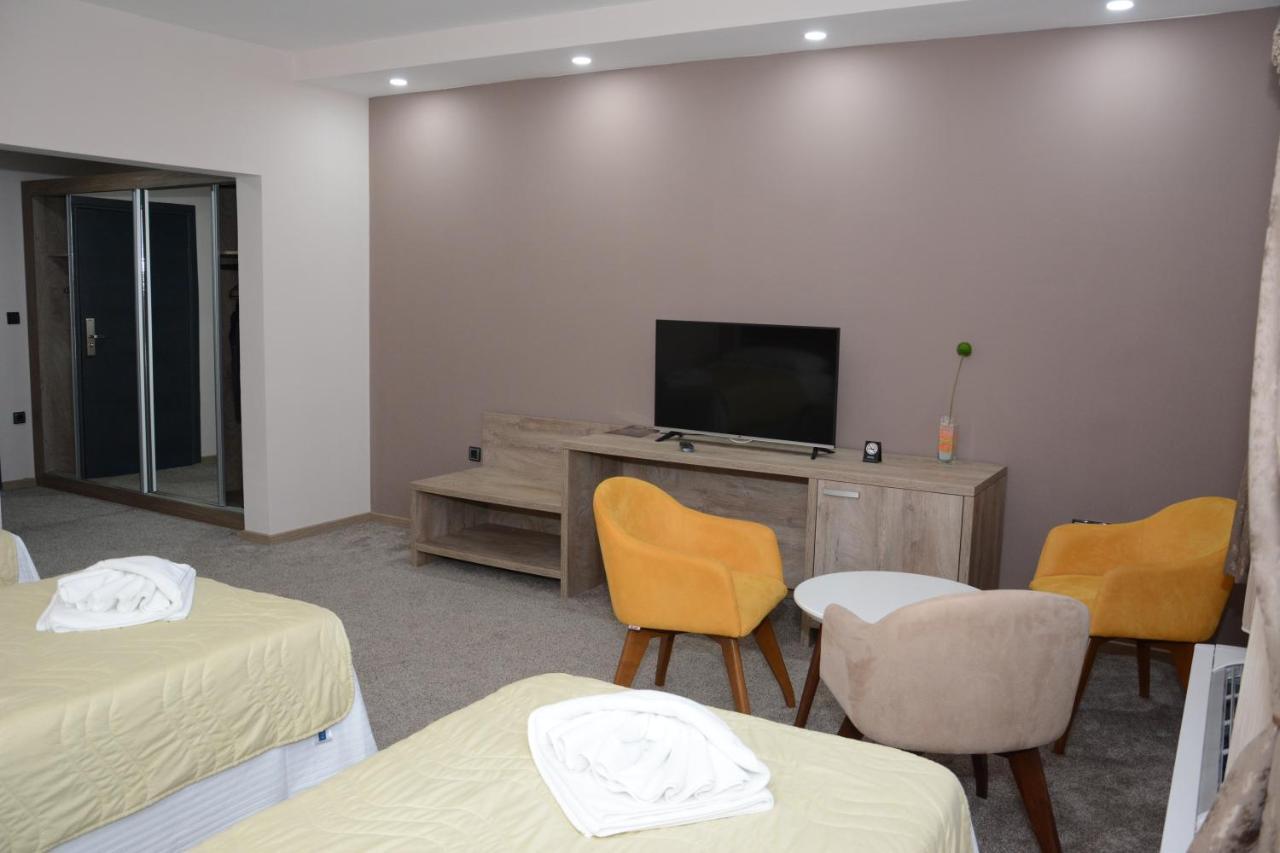 Hotel Intergaj Bijeljina Luaran gambar