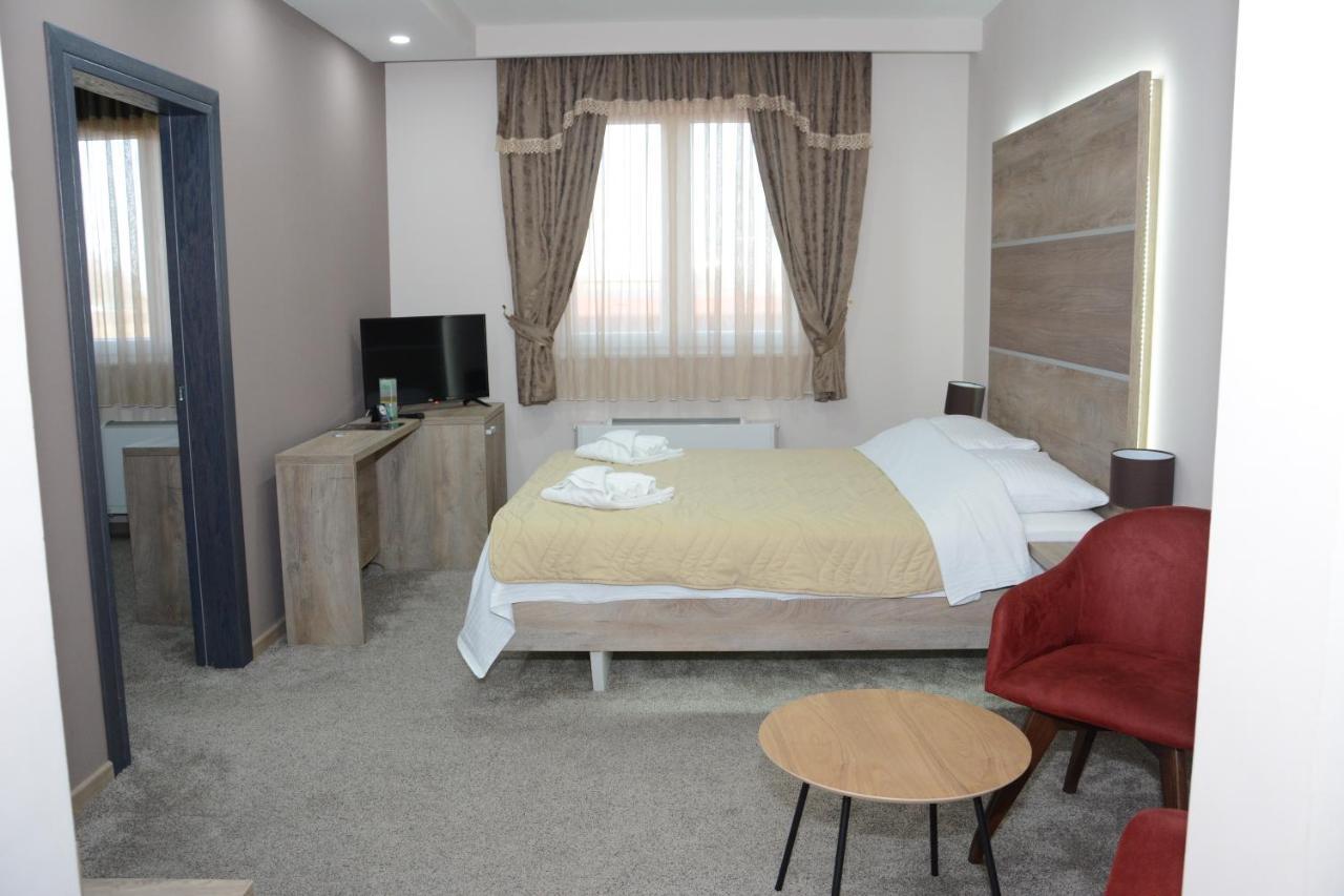 Hotel Intergaj Bijeljina Luaran gambar