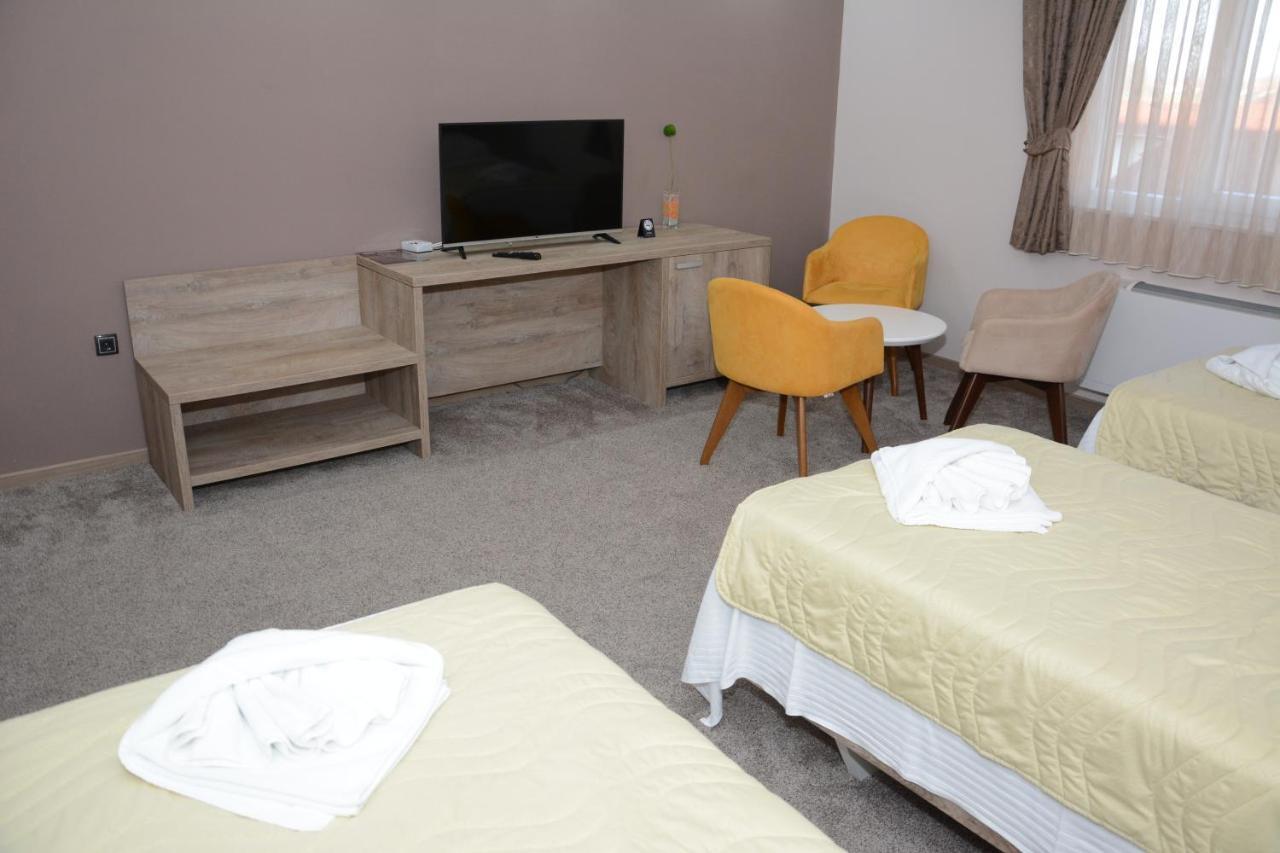 Hotel Intergaj Bijeljina Luaran gambar