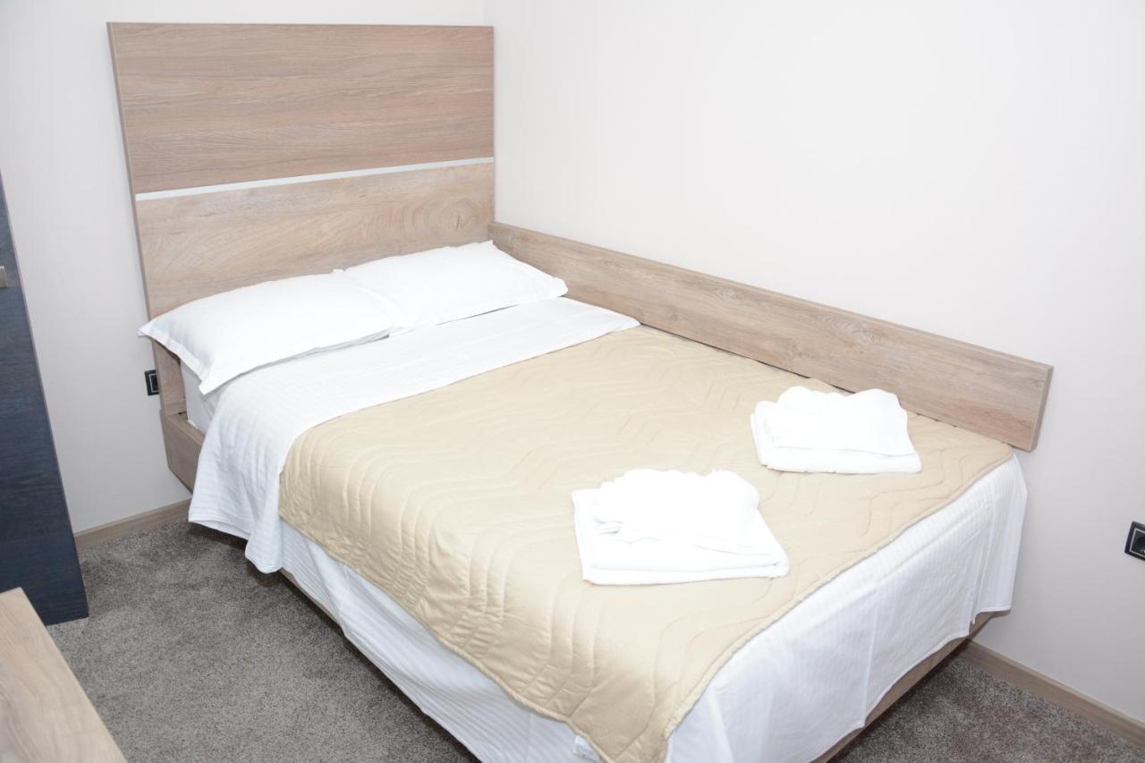 Hotel Intergaj Bijeljina Luaran gambar